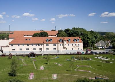 Hotel Rustikal - ubytování Horní Cerekev
